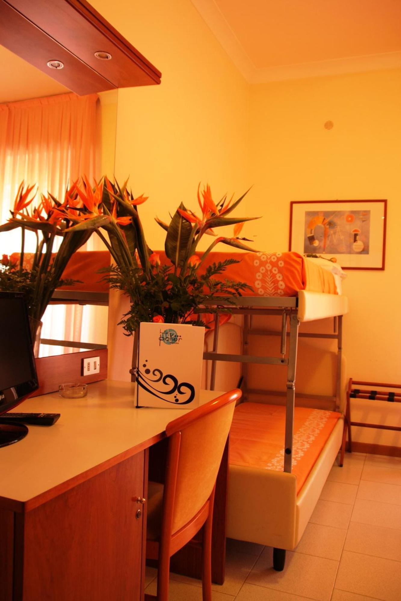 Hotel Poker Riccione Ngoại thất bức ảnh